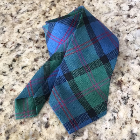Vintage 100% Wool Ingles Buchan Made in Scotland Plaid Tartan MacThomas Tie - Picture 6 of 6